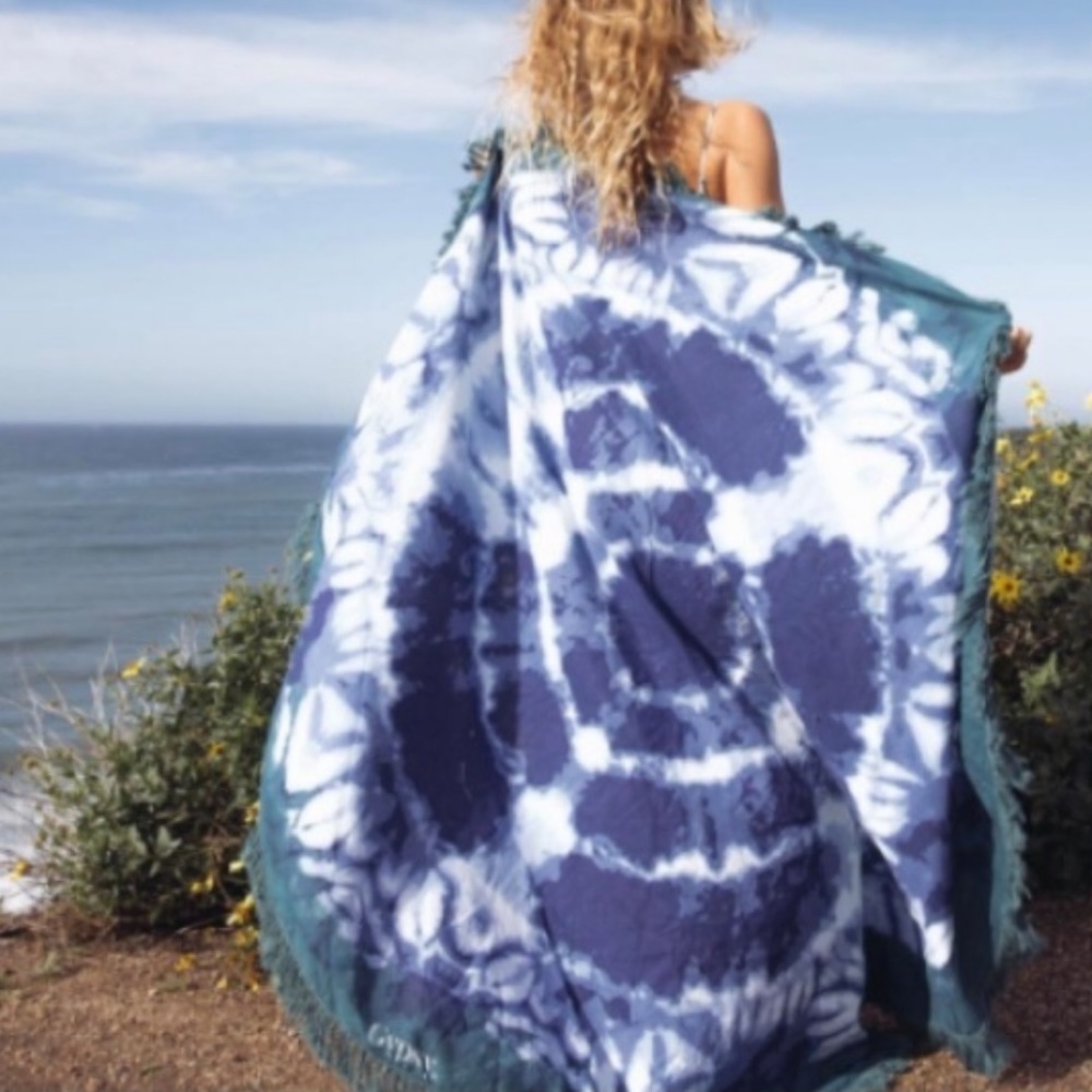 Gypsy 05 Roundie Blue Tie Dye NWOT